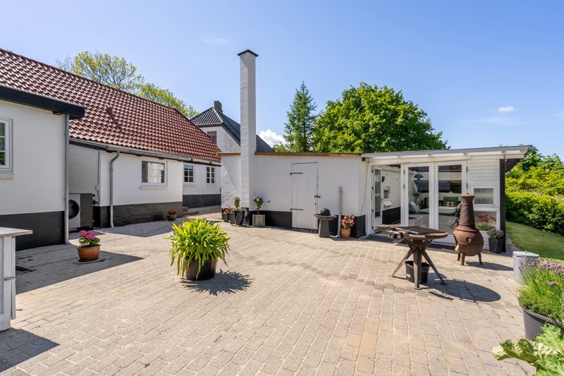 Property image number 3