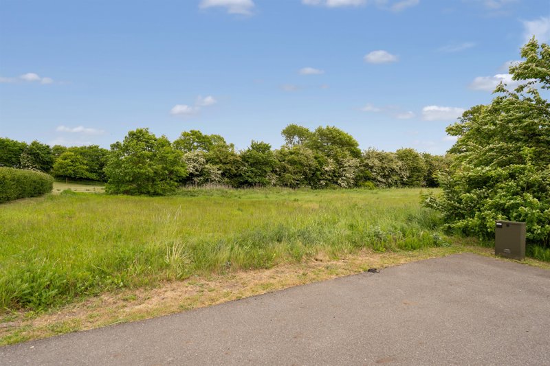Property image number 8