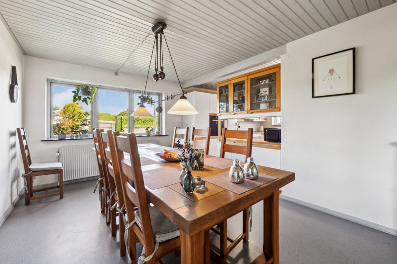 Property image number 6
