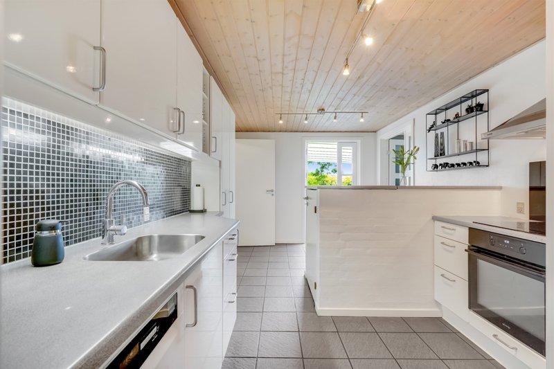 Property image number 8