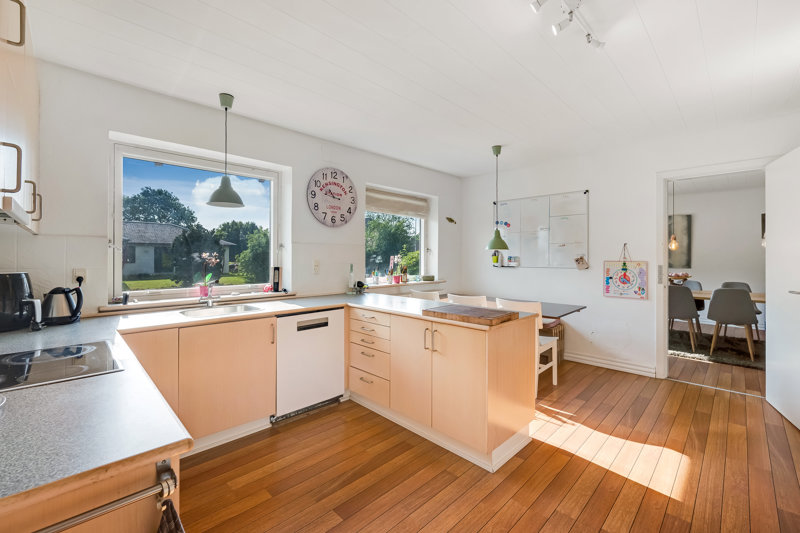Property image number 3