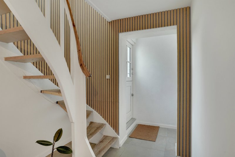 toggle-gallery-image
