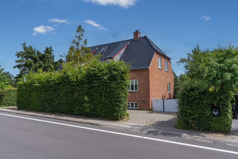 Property image number 2