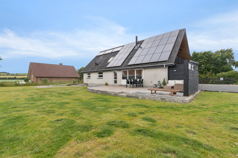 Property image number 2