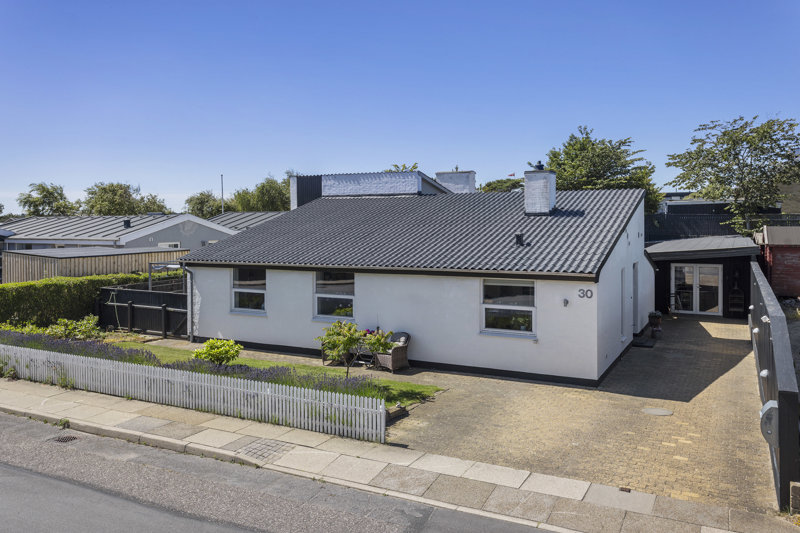 Property image number 2