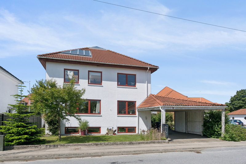 Property image number 1