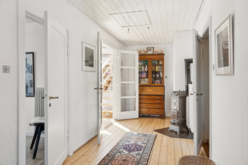 toggle-gallery-image