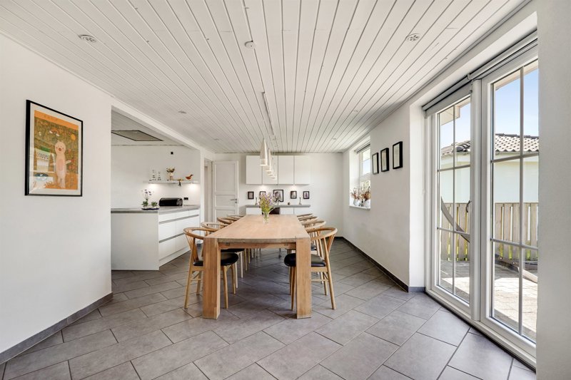 Property image number 8
