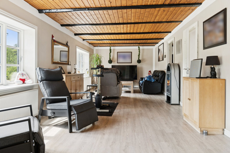 Property image number 8