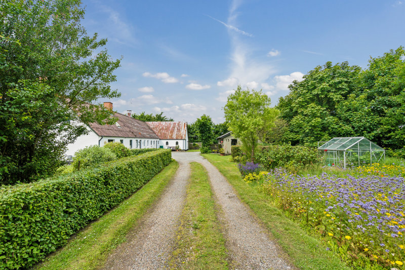 Property image number 2