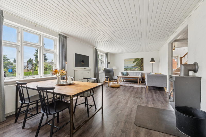 Property image number 8