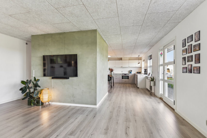 Property image number 8