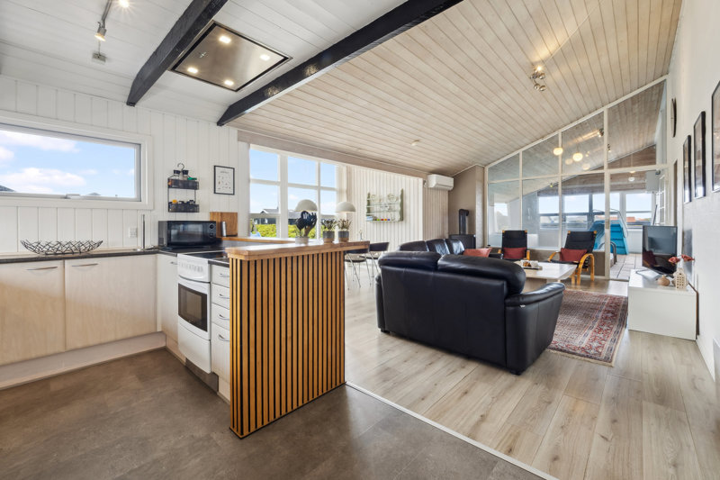 Property image number 2