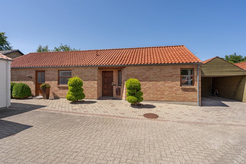 Property image number 2