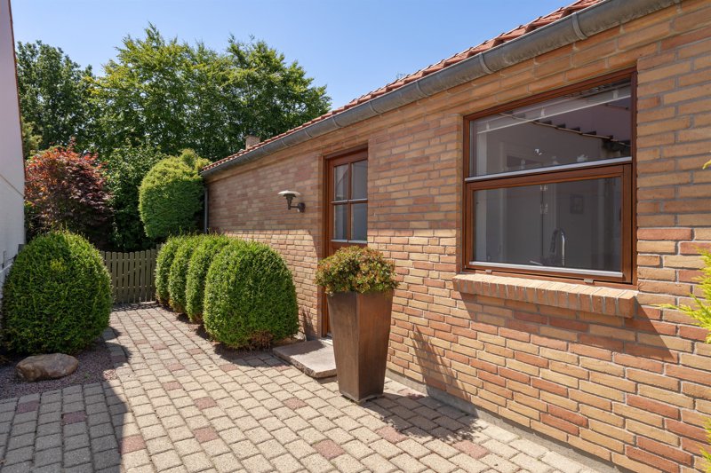 Property image number 8