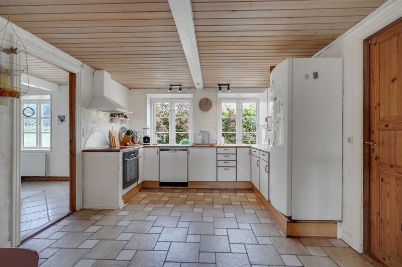 Property image number 8