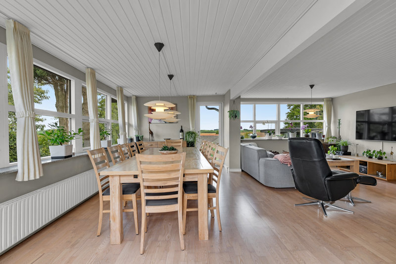 Property image number 8