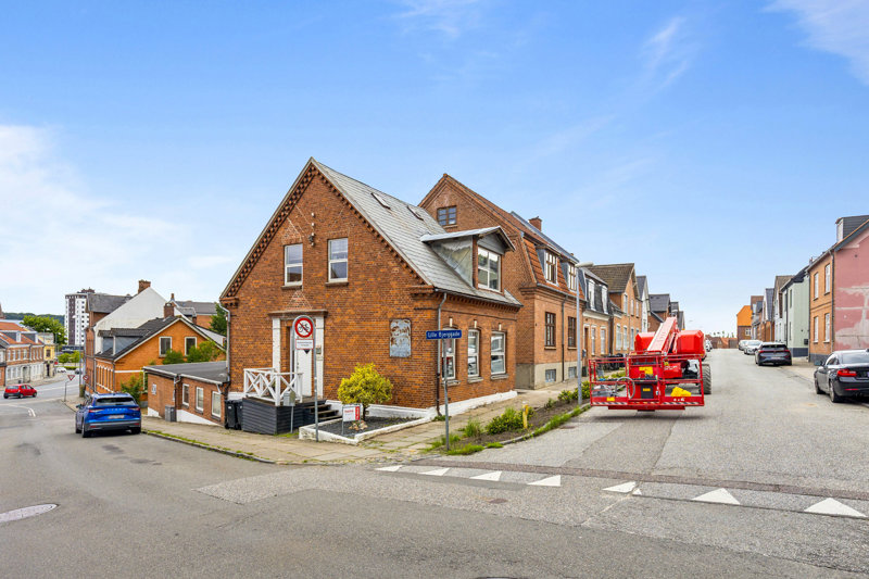 Property image number 1