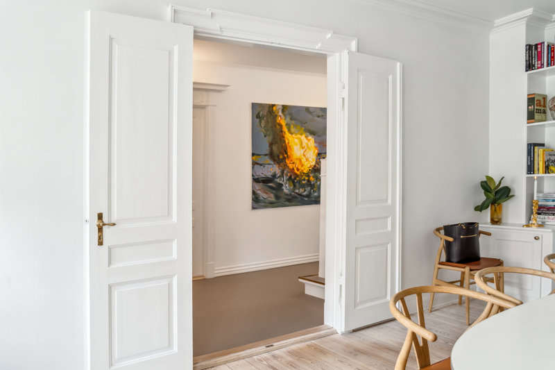 toggle-gallery-image