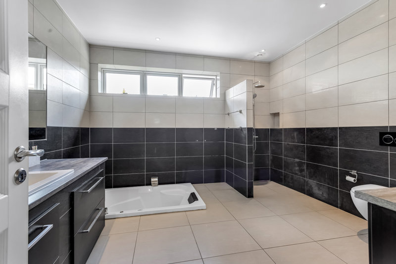 Property image number 9