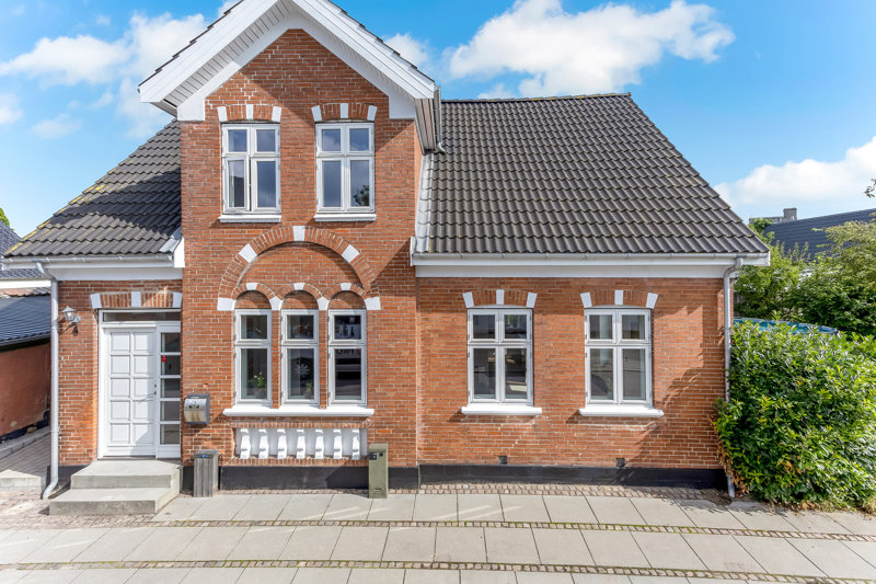 Property image number 1