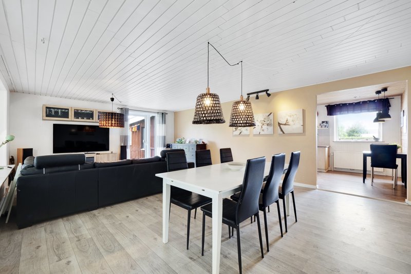 Property image number 6