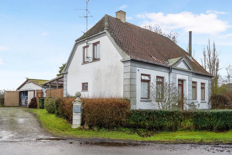 Property image number 2