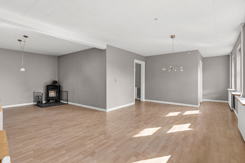 Property image number 8