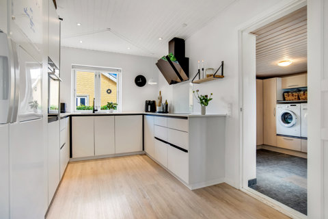 Moderne hjem med klassisk charme -Lys, ro og plads til hverdagsliv og drømme