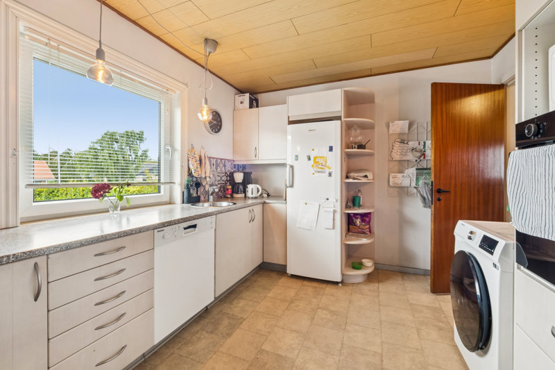 Property image number 3