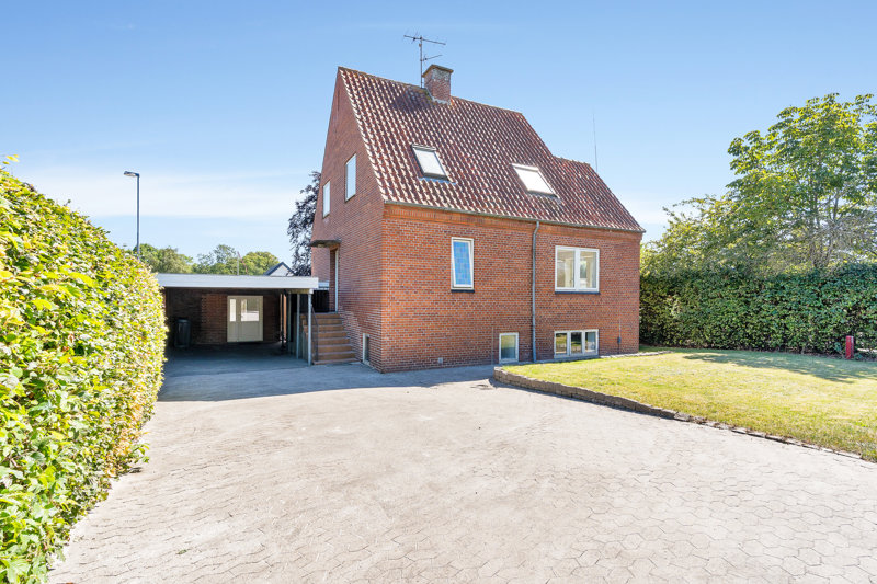 Property image number 1