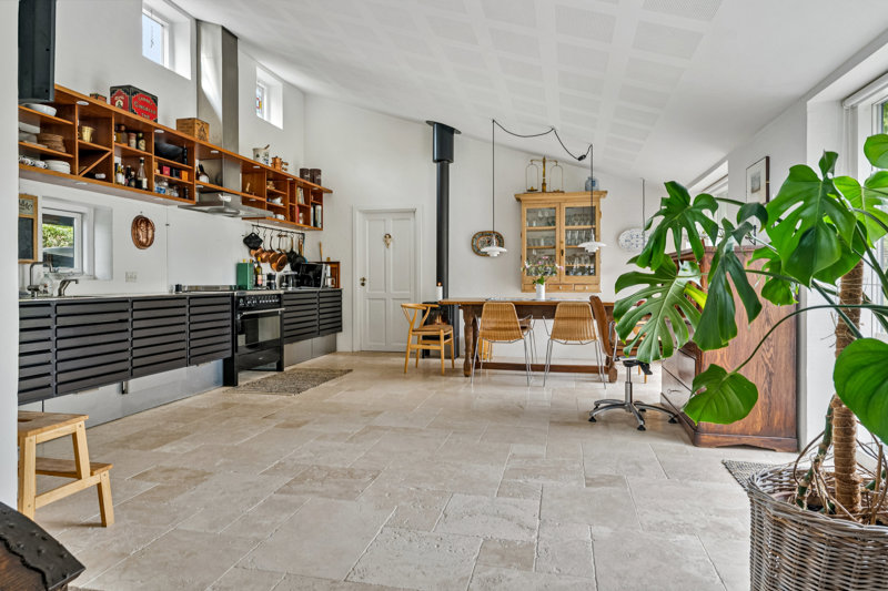 Property image number 8