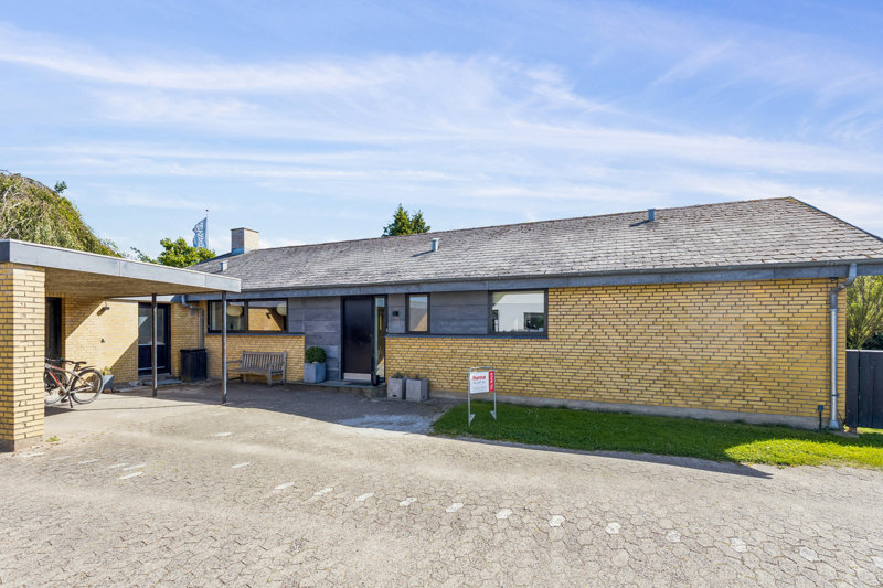 Property image number 2