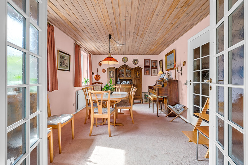 toggle-gallery-image