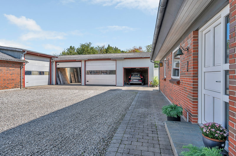 Property image number 2