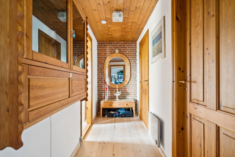 toggle-gallery-image