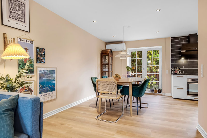 Property image number 8