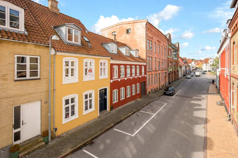 Property image number 2