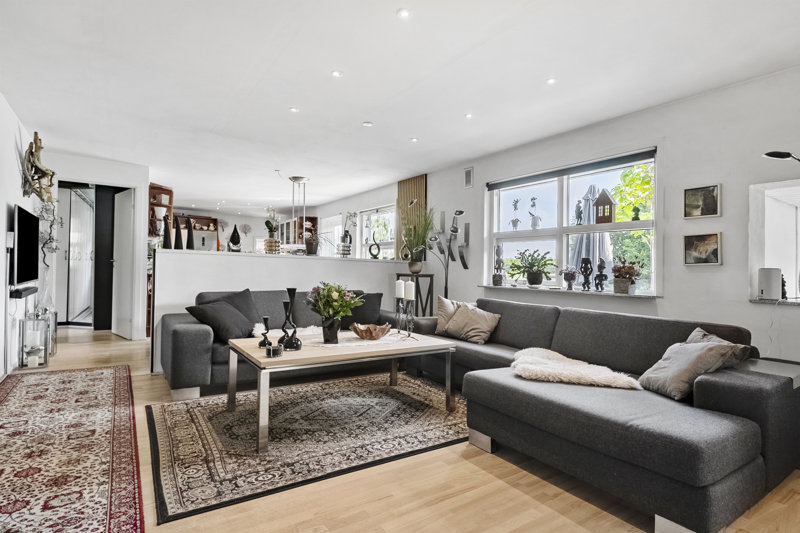 Property image number 8