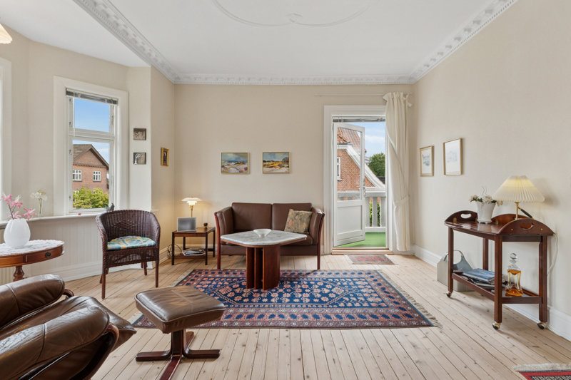 Property image number 3