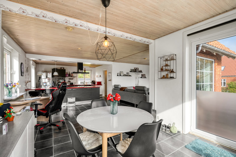 Property image number 8