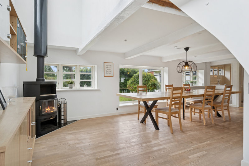Property image number 2