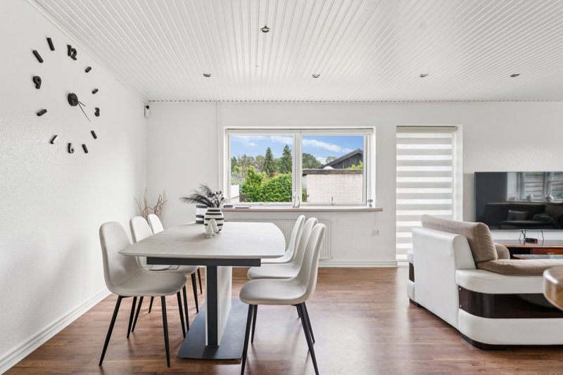 Property image number 3