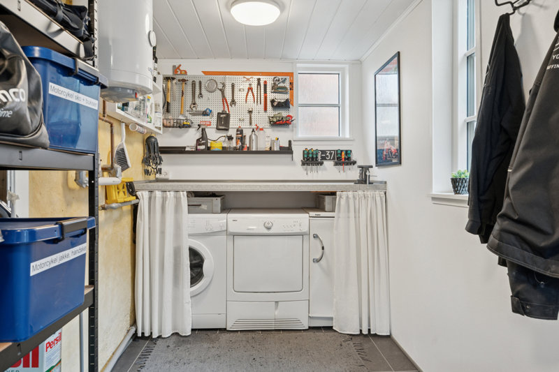 toggle-gallery-image