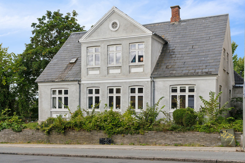 Property image number 2