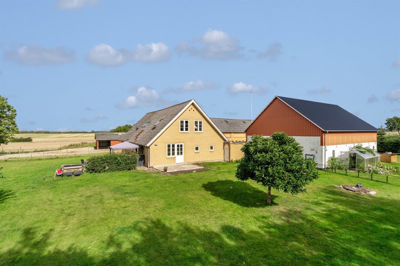 Property image number 3