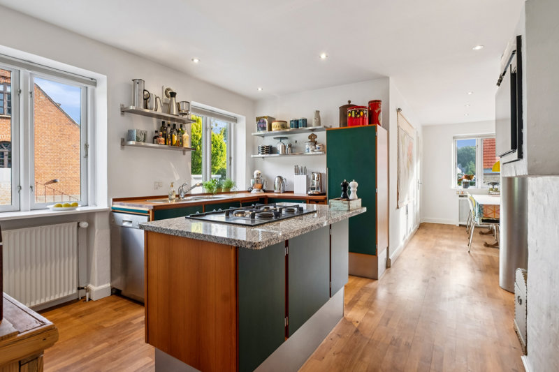 Property image number 2