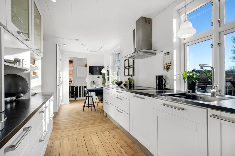 Property image number 2