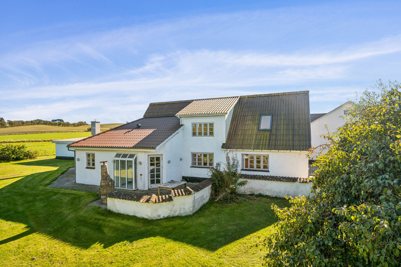 Property image number 8