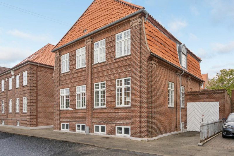 Property image number 1